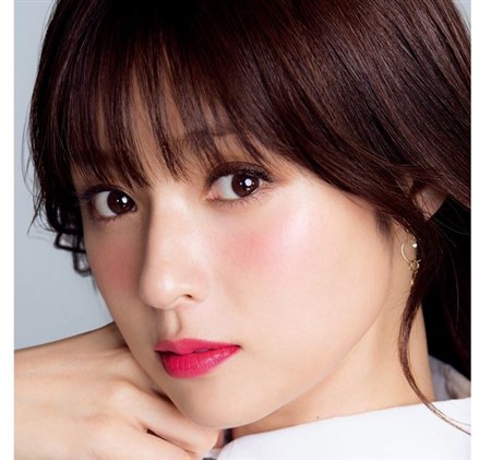 深田恭子風メイクのやり方!透明感抜群の愛されフェイスになれる方法
